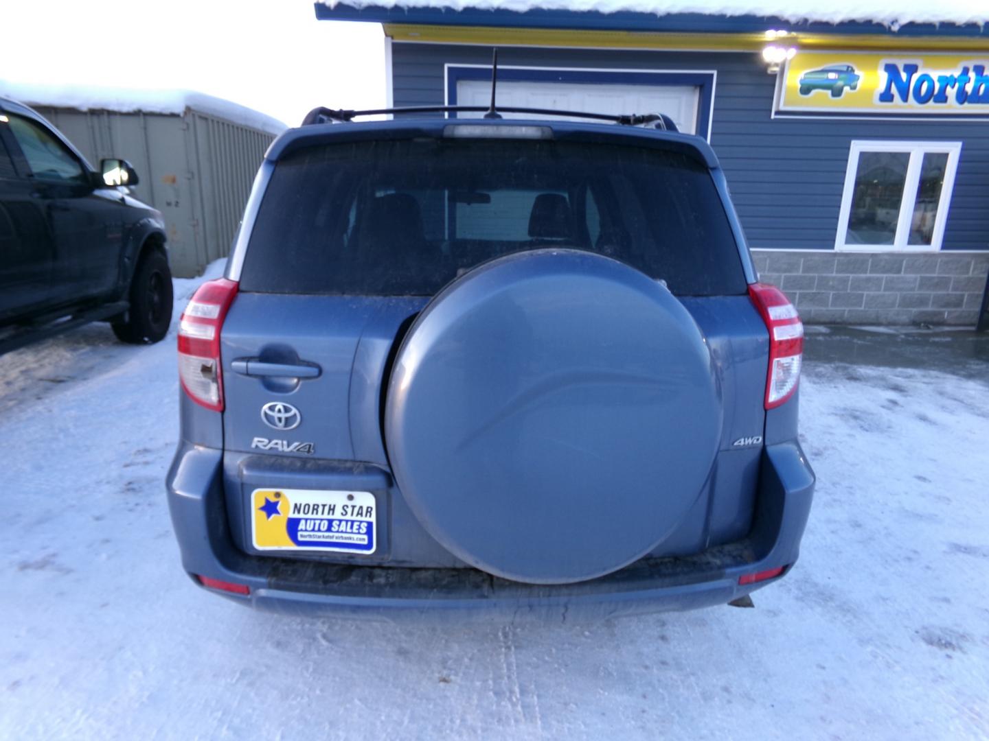 2011 Toyota RAV4 (2T3BF4DV3BW) , located at 2630 Philips Field Rd., Fairbanks, AK, 99709, (907) 458-0593, 64.848068, -147.780609 - Photo#3